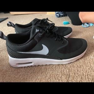 Nike Thea air max sneakers